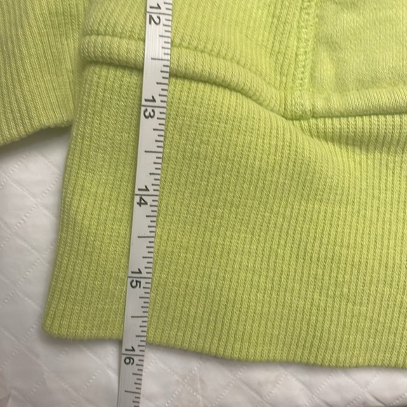 Lululemon lime green Scuba Hoodie. Hip length Front closure. Front side pockets - Picture 11 of 12